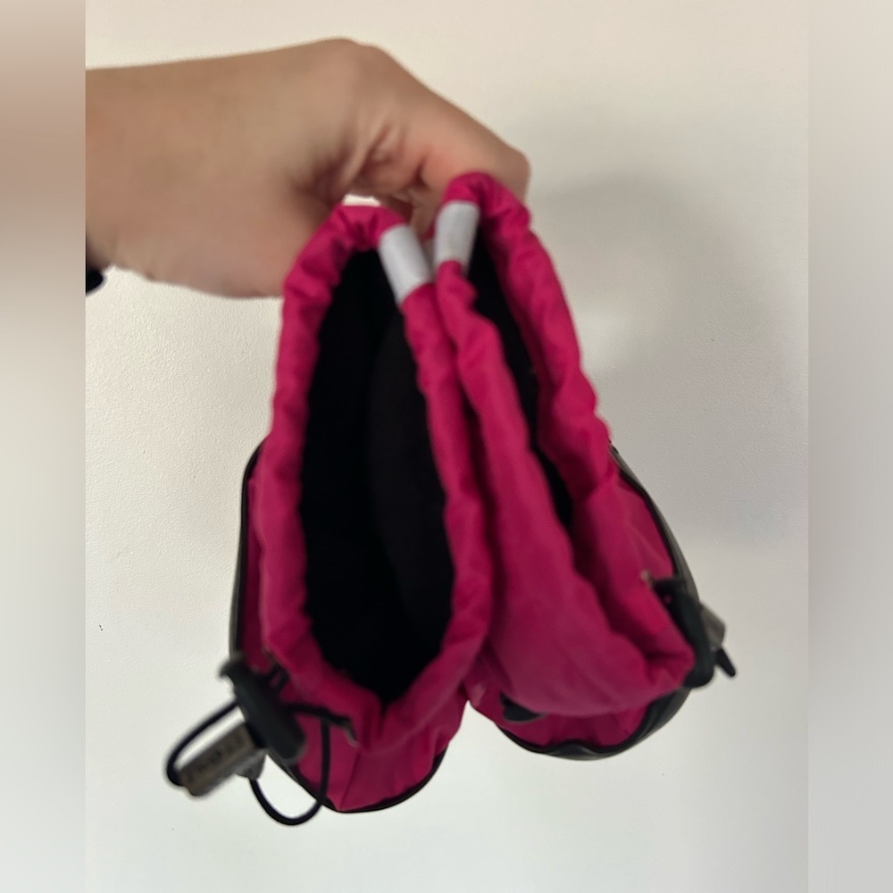 STONZ BABY AND TODDLER PINK WINTER BOOTIES Size large - Picture 6 of 7